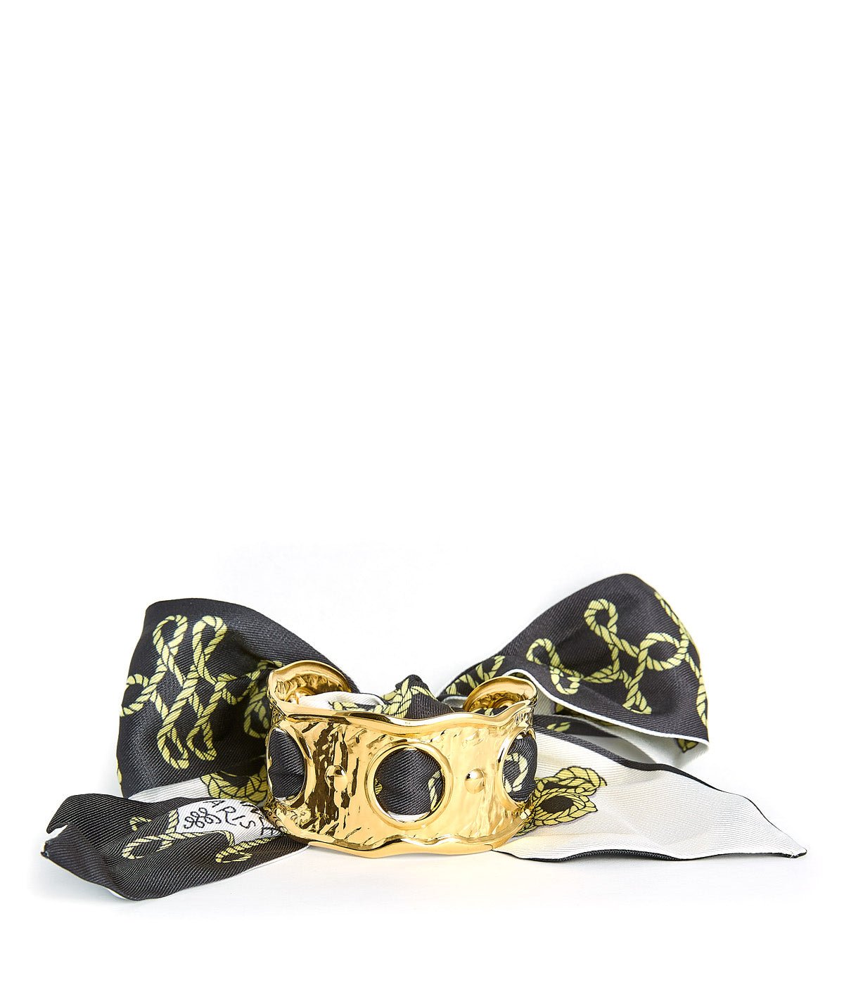 Scalloped Scarf Cuff - Wren