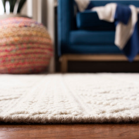 Vermont 211 Rug | Safavieh - VRM211 - Ivory