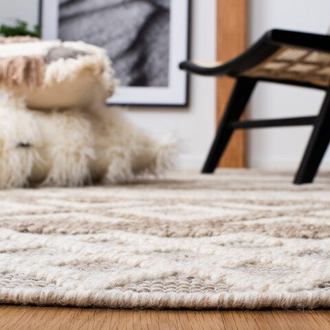 Vermont 211 Rug | Safavieh - VRM211 - Ivory / Grey