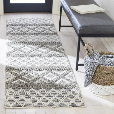 Vermont 211 Rug | Safavieh - VRM211 - Ivory / Dark Grey