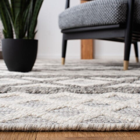 Vermont 211 Rug | Safavieh - VRM211 - Ivory / Dark Grey