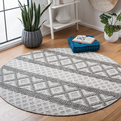 Vermont 211 Rug | Safavieh - VRM211 - Ivory / Dark Grey