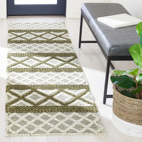 Vermont 211 Rug | Safavieh - VRM211 - Ivory / Dark Green