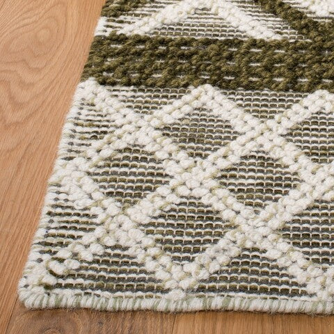 Vermont 211 Rug | Safavieh - VRM211 - Ivory / Dark Green