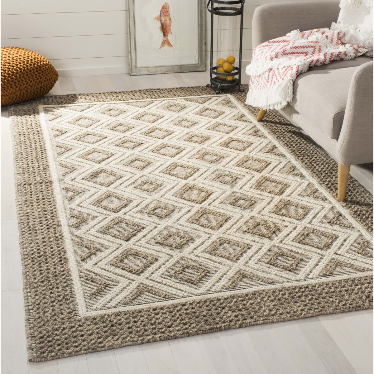 Vermont 212 Rug | Safavieh - VRM212 - Beige / Ivory