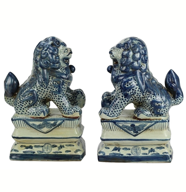 Large Blue and White Foo Dogs