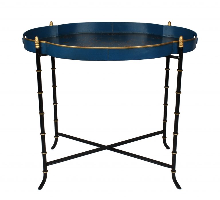 NAVY & WHITE SCALLOPED TRAY TABLE